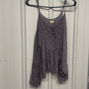 O’Neill womens cold shoulder blouse too long sleeves EUC